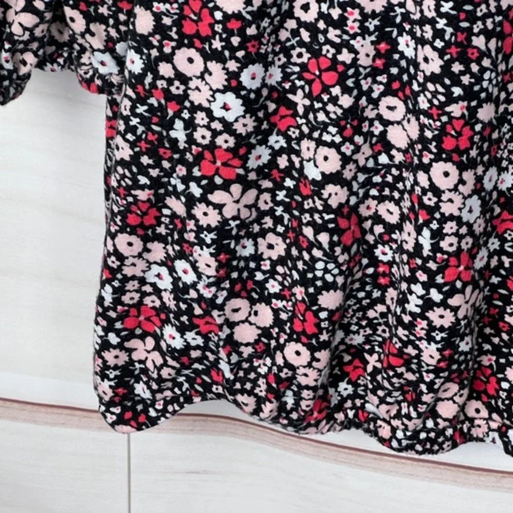 Michael Kors Top Womens 2X Black Floral‎ Blouse Keyhole Neck Elastic Waist Knit
